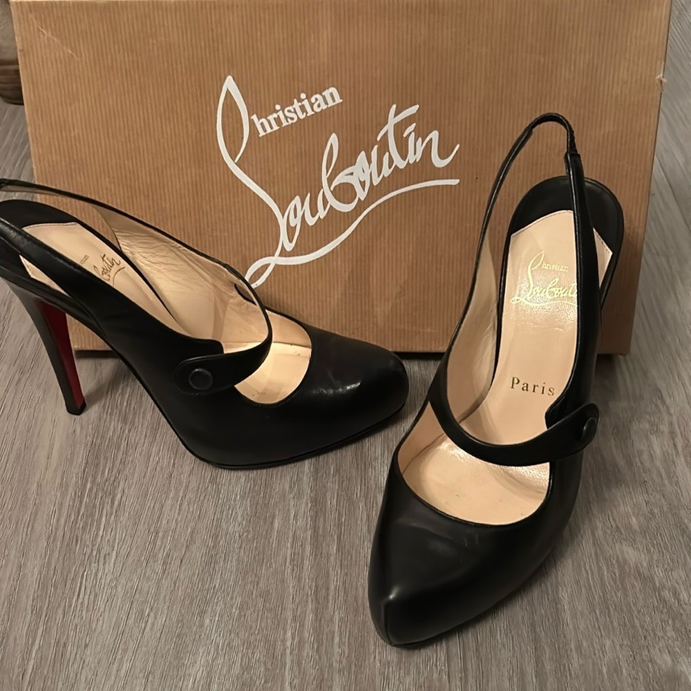 💥PRICE DROP💥Authentic♥️Christian Louboutins🖤EUC Pinched Toe Platform